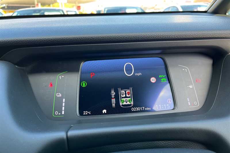 Used Honda Jazz 2023 for sale - 76140609: Photo 11