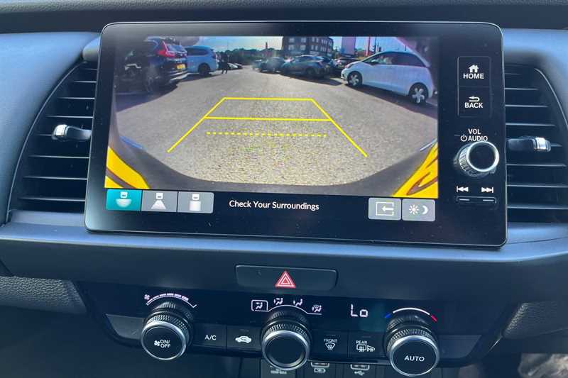 Used Honda Jazz 2023 for sale - 76140609: Photo 16