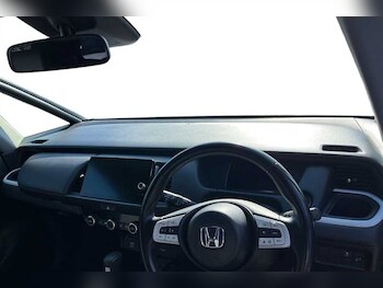 Used Honda Jazz 2023 for sale - 76140609: Photo