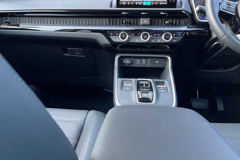 Used Honda CR-V 2025 for sale - 77660619: Photo 29