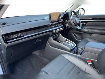 Used Honda CR-V 2025 for sale - 77660619: Photo