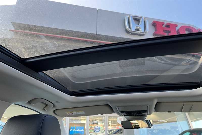 Used Honda CR-V 2025 for sale - 77660619: Photo 31