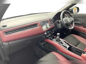 Used Honda HR-V 2019 for sale - 76100094: Photo