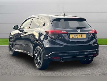 Used Honda HR-V 2019 for sale - 76100094: Photo