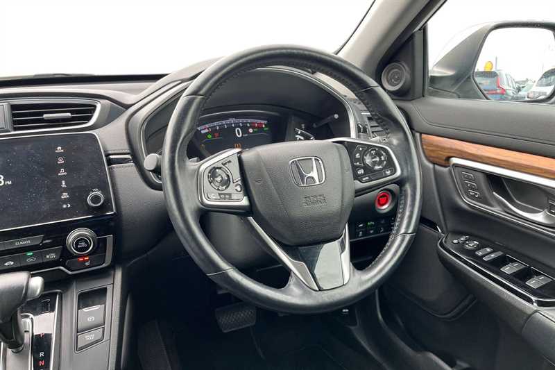 Used Honda CR-V 2018 for sale - 77660625: Photo 13
