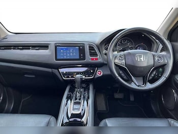 Used Honda HR-V 2018 for sale - 79147201: Photo