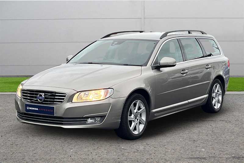 Used Volvo V70 2015 for sale - 77018498: Photo 10