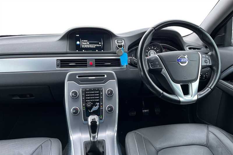 Used Volvo V70 2015 for sale - 77018498: Photo 4