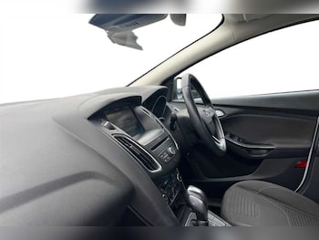 Used Ford Focus 2016 for sale - 75615374: Photo