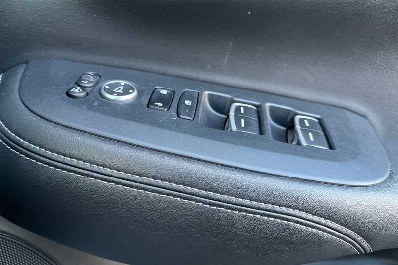 Used Honda ZR-V 2023 for sale - 77795296: Photo 18