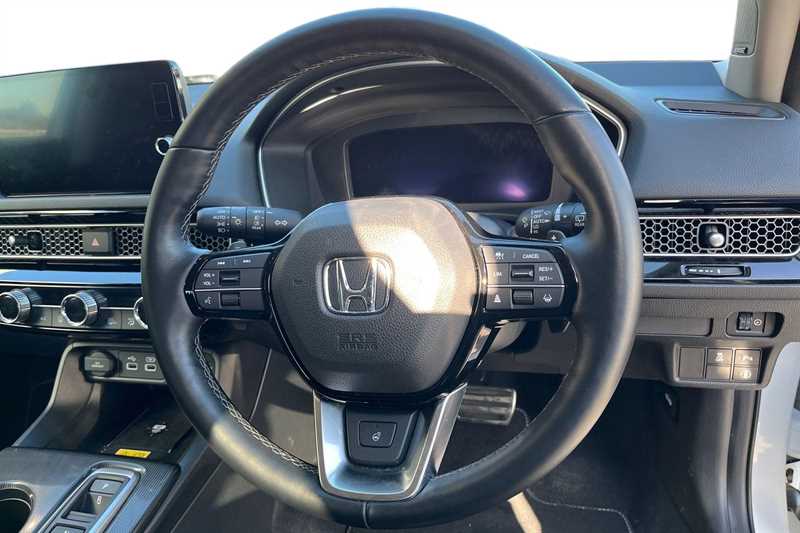 Used Honda Civic 2022 for sale - 76140501: Photo 13