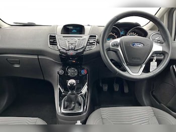 Used Ford Fiesta 2016 for sale - 78307860: Photo