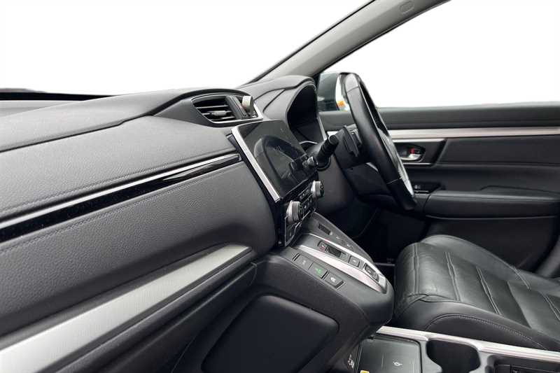 Used Honda CR-V 2023 for sale - 76140555: Photo 2