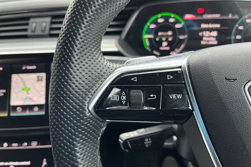 Used Audi e-tron 2021 for sale - 77321446: Photo 17