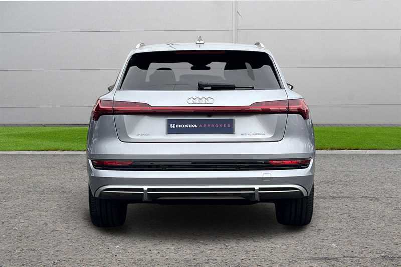 Used Audi e-tron 2021 for sale - 77321446: Photo 7