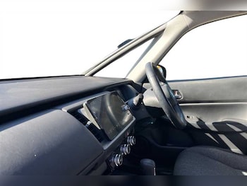 Used Honda Jazz 2022 for sale - 76087045: Photo