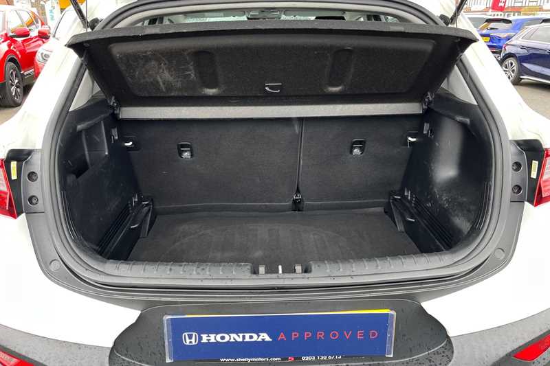 Used Kia Stonic 2018 for sale - 78118000: Photo 20