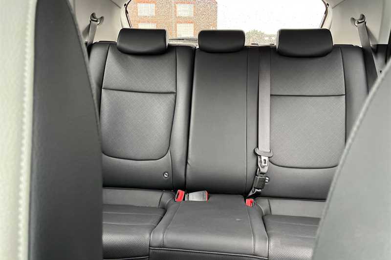 Used Kia Stonic 2018 for sale - 78118000: Photo 29