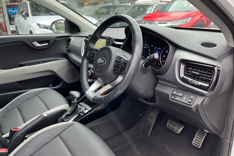 Used Kia Stonic 2018 for sale - 78118000: Photo 33