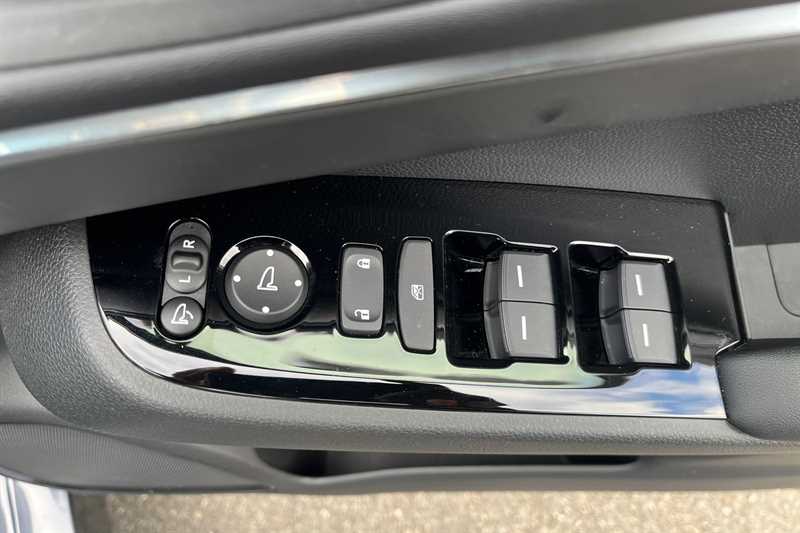 Used Honda HR-V 2023 for sale - 76140561: Photo 18