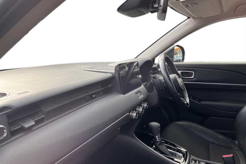 Used Honda HR-V 2023 for sale - 76140561: Photo 2