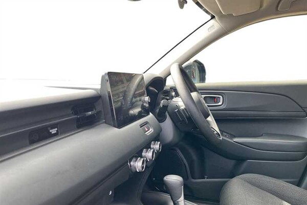 Used Honda HR-V 2023 for sale - 75679436: Photo 2
