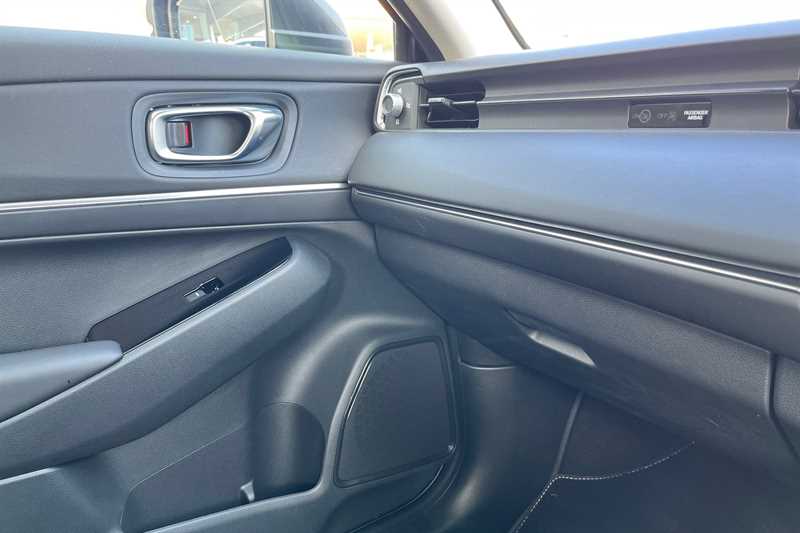 Used Honda HR-V 2023 for sale - 77674085: Photo 28