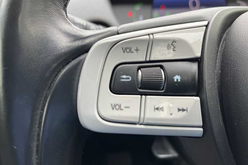 Used Honda Jazz 2023 for sale - 77885631: Photo 17