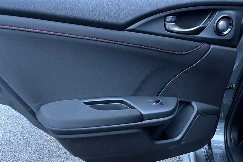 Used Honda Civic 2020 for sale - 77627787: Photo 24