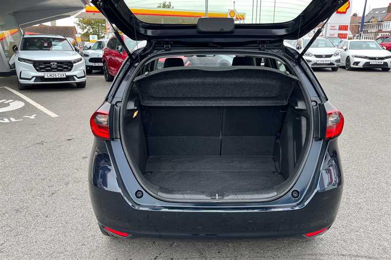 Used Honda Jazz 2020 for sale - 76420601: Photo 20