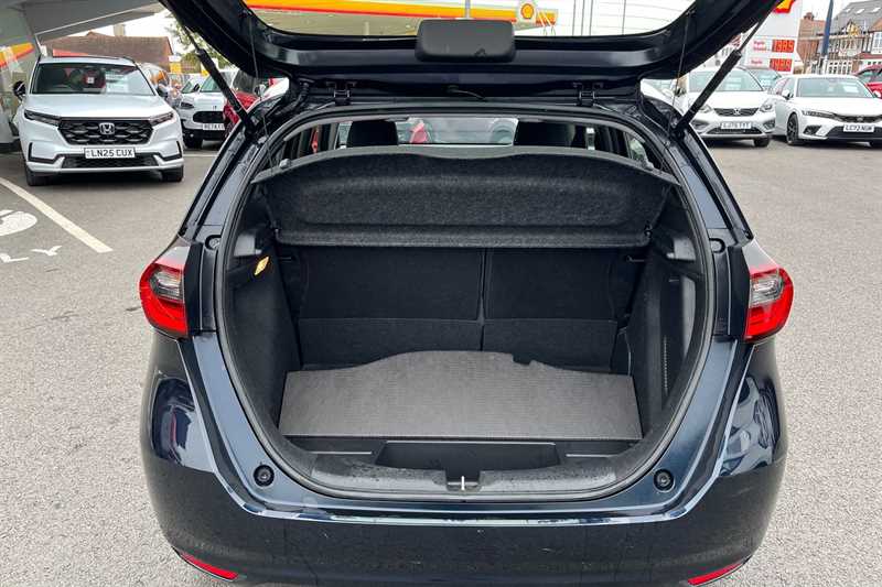 Used Honda Jazz 2020 for sale - 76420601: Photo 21