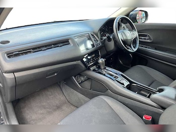 Used Honda HR-V 2019 for sale - 77401430: Photo