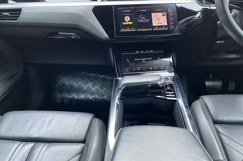 Used Audi e-tron 2021 for sale - 77911492: Photo 21