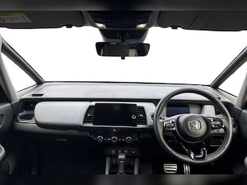 Used Honda Jazz 2025 for sale - 77093013: Photo