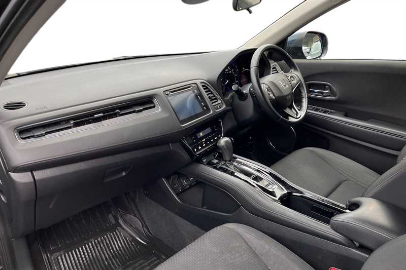 Used Honda HR-V 2019 for sale - 76661378: Photo 2