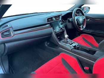 Used Honda Civic 2020 for sale - 77740287: Photo