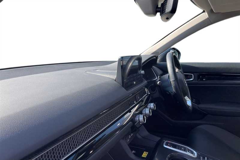 Used Honda Civic 2022 for sale - 76773581: Photo 2