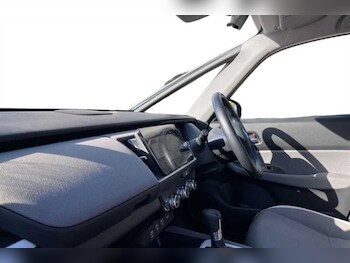Used Honda Jazz 2021 for sale - 76140510: Photo