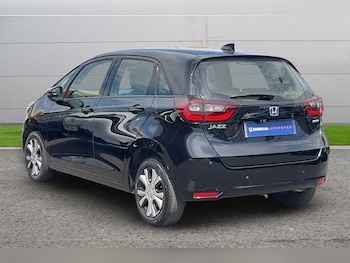 Used Honda Jazz 2023 for sale - 79160240: Photo