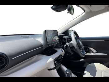 Used Toyota Yaris 2022 for sale - 75227540: Photo
