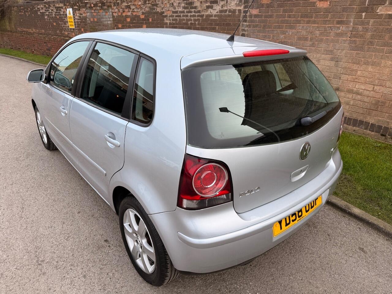 Used Volkswagen Polo for sale - 78116365: Photo 9