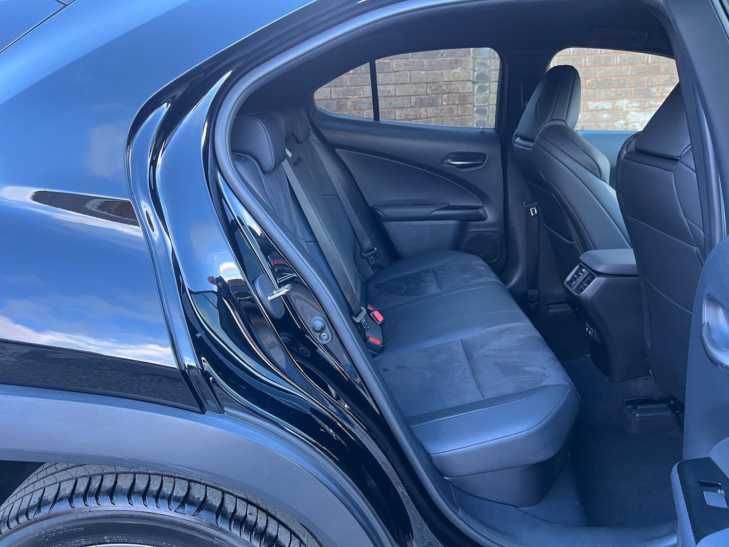 Used Lexus UX 2019 for sale - 77742728: Photo 16