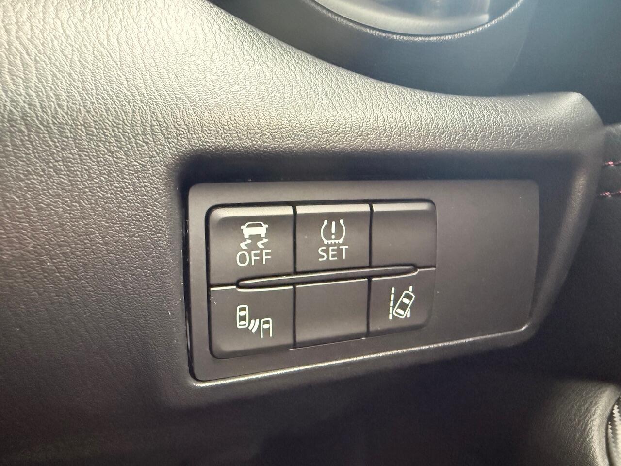 Used Mazda MX-5 2018 for sale - 77742736: Photo 26