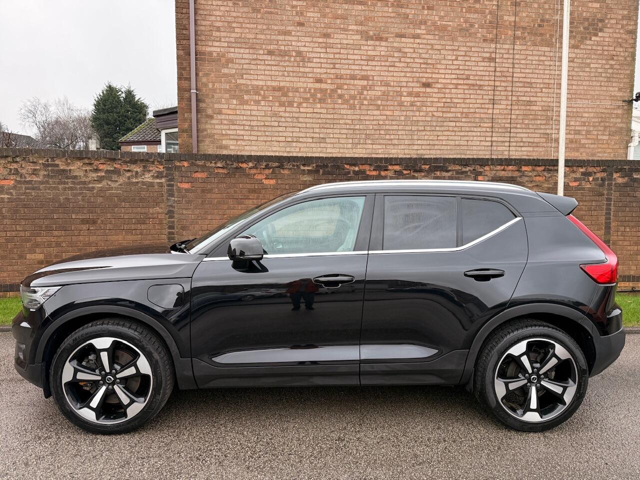 Used Volvo XC40 2021 for sale - 77742729: Photo 4