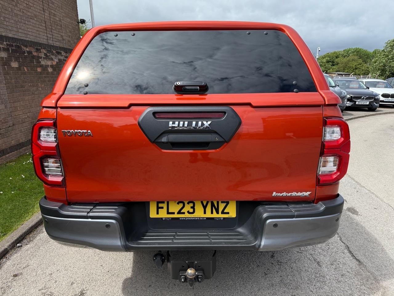 Used Toyota Hilux 2023 for sale - 77840036: Photo 11