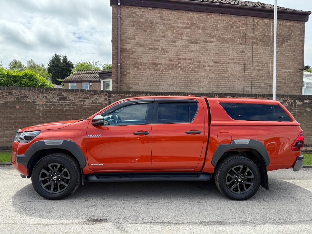 Used Toyota Hilux 2023 for sale - 77840036: Photo 2