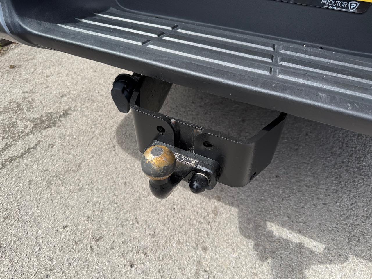 Used Toyota Hilux 2023 for sale - 77840036: Photo 22