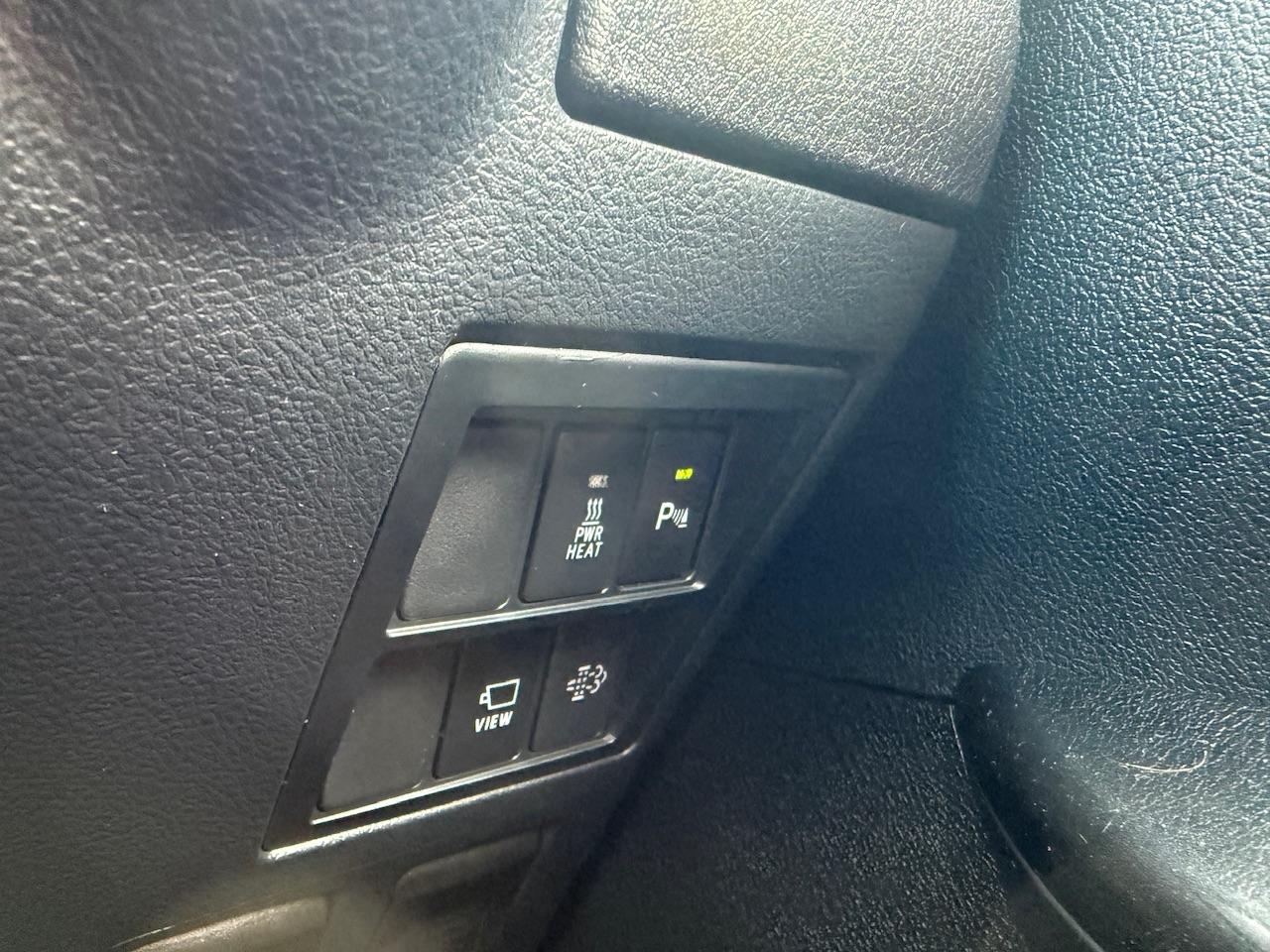 Used Toyota Hilux 2023 for sale - 77840036: Photo 27