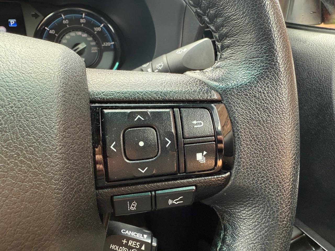 Used Toyota Hilux 2023 for sale - 77840036: Photo 30