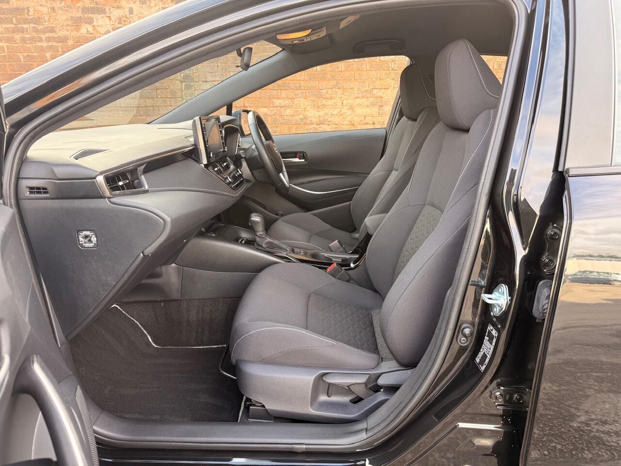 Used Toyota Corolla 2021 for sale - 77742751: Photo 8